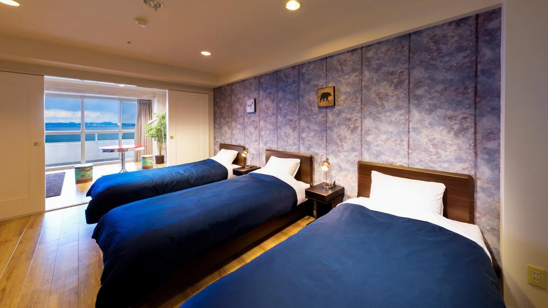 Maholova Minds Miura Hotel